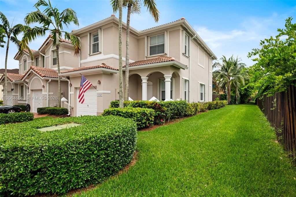 12392 SW 124th Ter, Miami, FL 33186