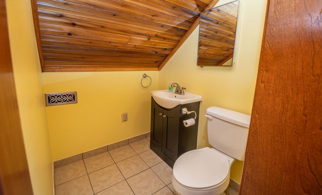 129 Douglas Hollow, Olive Hill, KY 41164