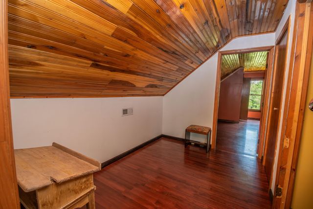 129 Douglas Hollow, Olive Hill, KY 41164
