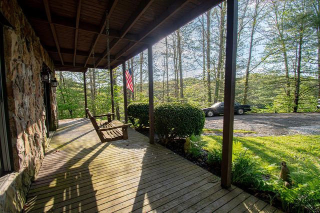 129 Douglas Hollow, Olive Hill, KY 41164