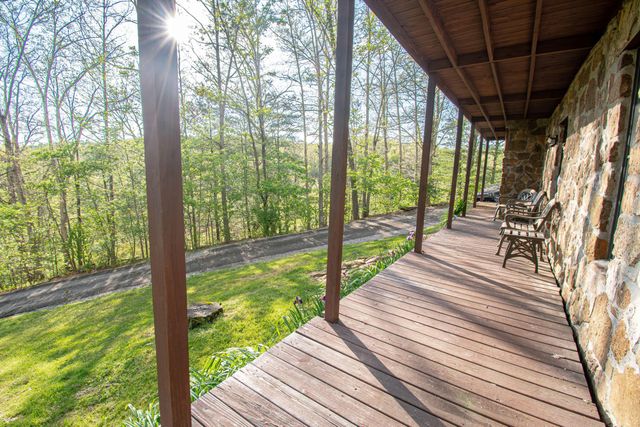 129 Douglas Hollow, Olive Hill, KY 41164