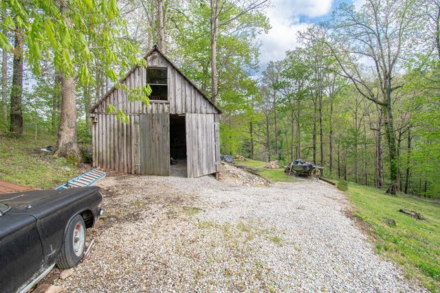 129 Douglas Hollow, Olive Hill, KY 41164