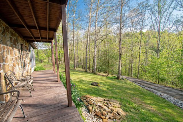 129 Douglas Hollow, Olive Hill, KY 41164