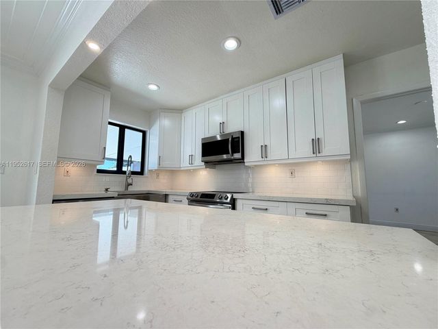 16320 SW 278th St, Homestead, FL 33031