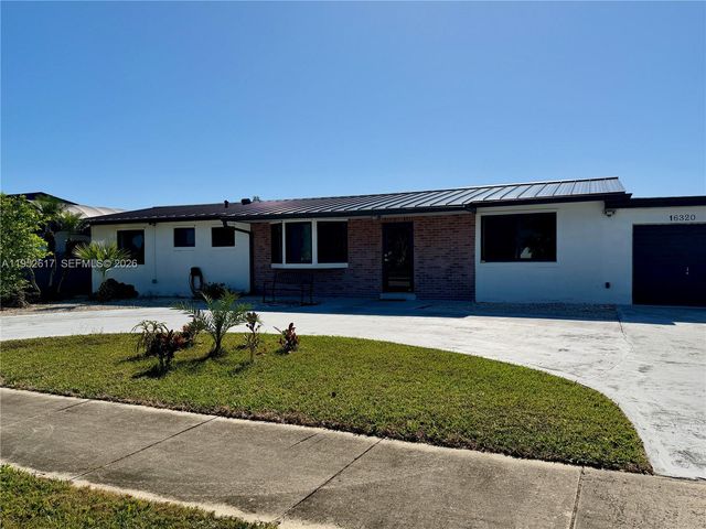 16320 SW 278th St, Homestead, FL 33031