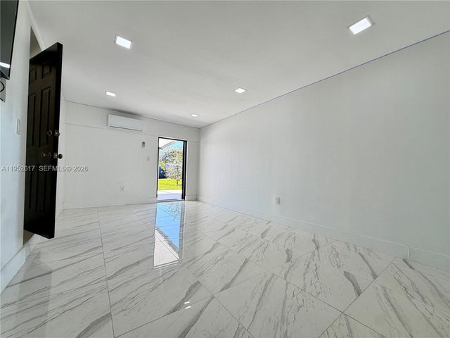 16320 SW 278th St, Homestead, FL 33031