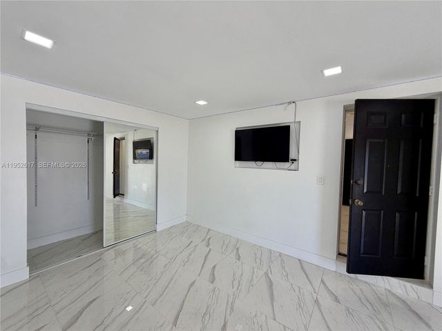 16320 SW 278th St, Homestead, FL 33031