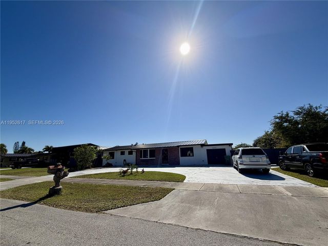 16320 SW 278th St, Homestead, FL 33031