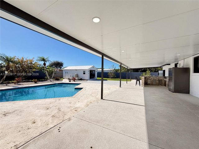 16320 SW 278th St, Homestead, FL 33031