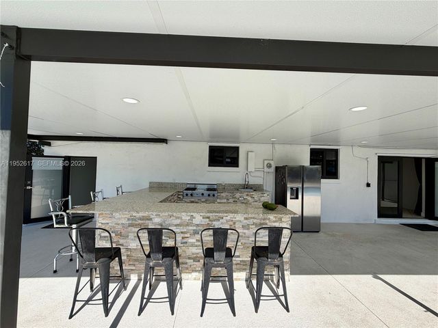 16320 SW 278th St, Homestead, FL 33031