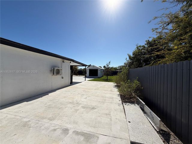 16320 SW 278th St, Homestead, FL 33031