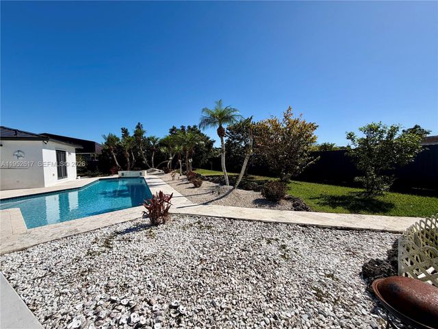 16320 SW 278th St, Homestead, FL 33031