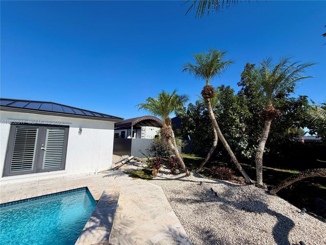 16320 SW 278th St, Homestead, FL 33031