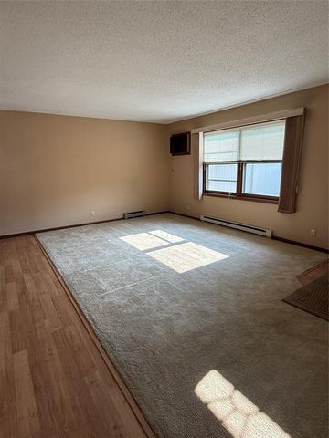 3458 Miller Street, Eau Claire, WI 54701