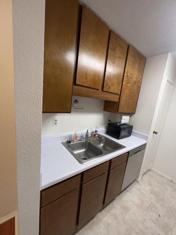 10053 Westpark Drive 332, Houston, TX 77042