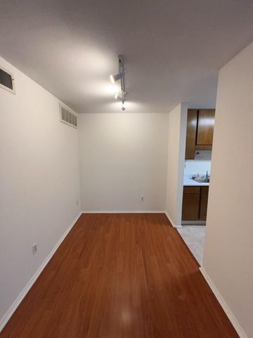 10053 Westpark Drive 332, Houston, TX 77042