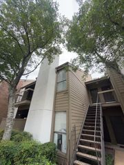 10053 Westpark Drive 332, Houston, TX 77042