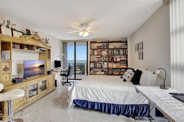 20515 E Country Club Drive 2147, Aventura, FL 33180
