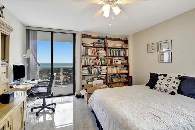 20515 E Country Club Drive 2147, Aventura, FL 33180