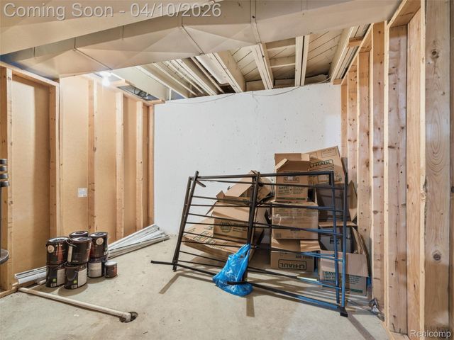 1222 E Lincoln Avenue, Royal Oak Charter Township, MI 48067