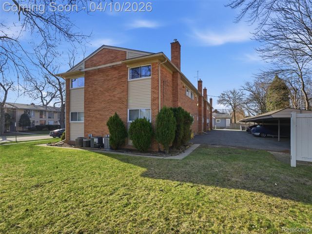 1222 E Lincoln Avenue, Royal Oak Charter Township, MI 48067