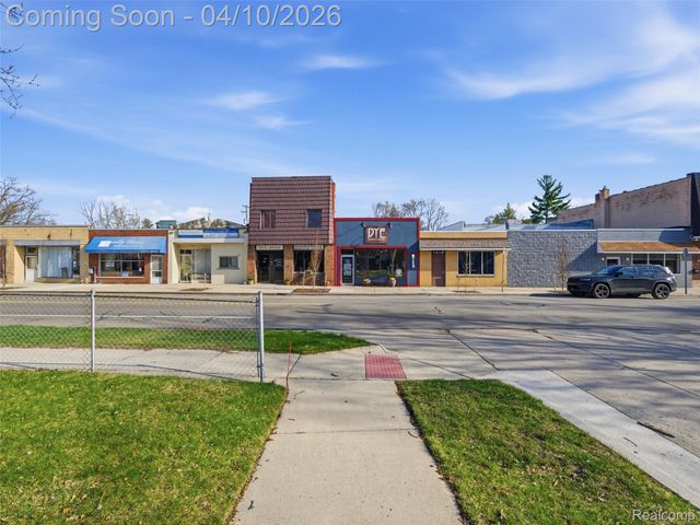 1222 E Lincoln Avenue, Royal Oak Charter Township, MI 48067
