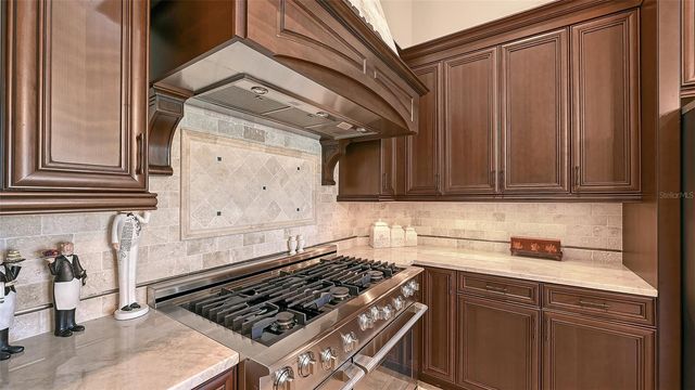 3331 FOUNDERS CLUB DRIVE, Sarasota, FL 34240