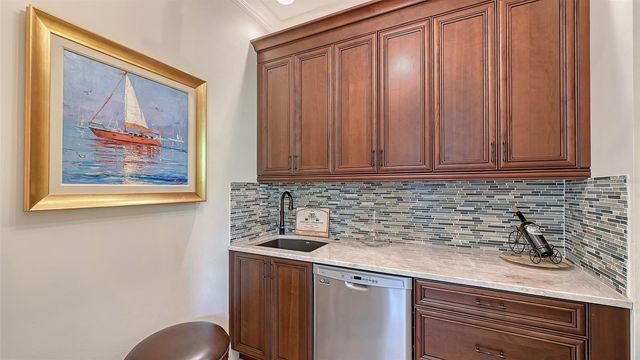 3331 FOUNDERS CLUB DRIVE, Sarasota, FL 34240