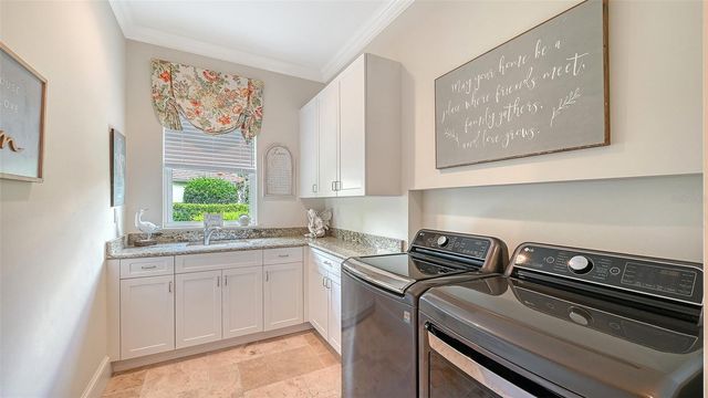 3331 FOUNDERS CLUB DRIVE, Sarasota, FL 34240