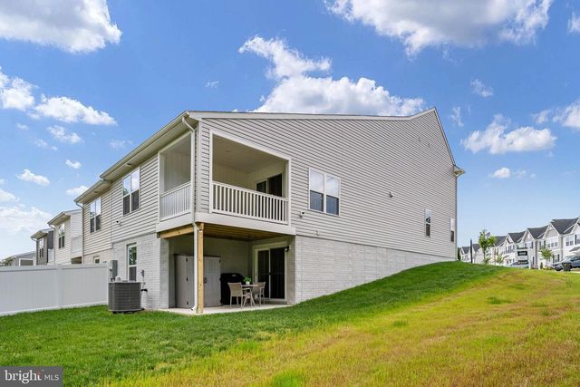 18370 CENTENNIAL CIR, Ruther Glen, VA 22546