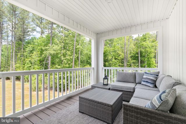 18370 CENTENNIAL CIR, Ruther Glen, VA 22546