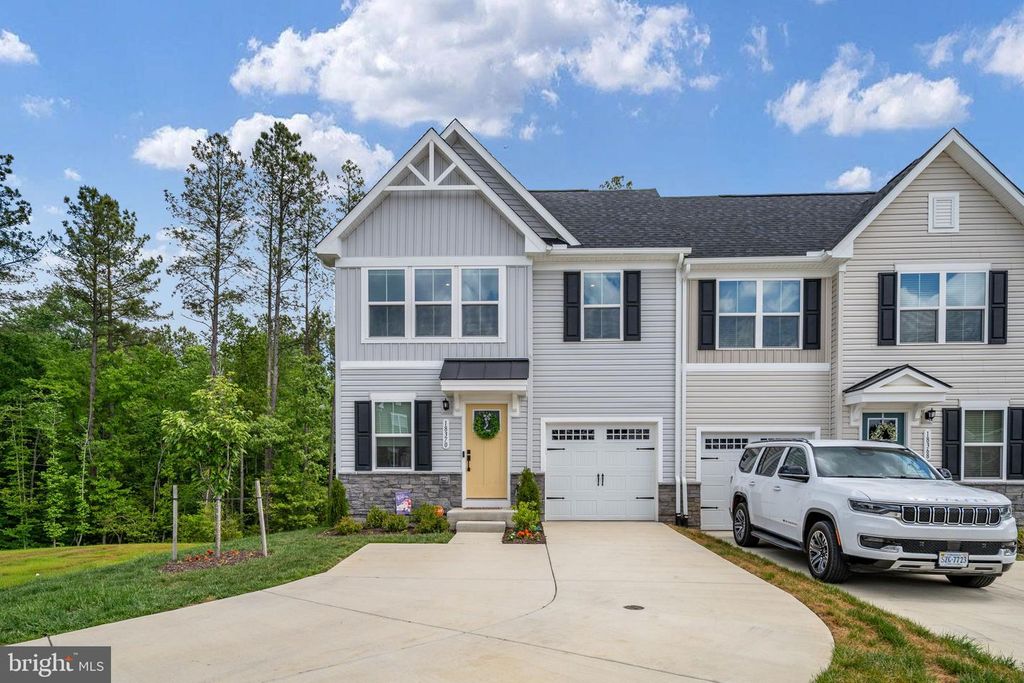 18370 CENTENNIAL CIR, Ruther Glen, VA 22546