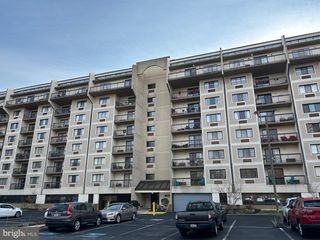 800 AVONDALE RD #7M, Wallingford, PA 19086