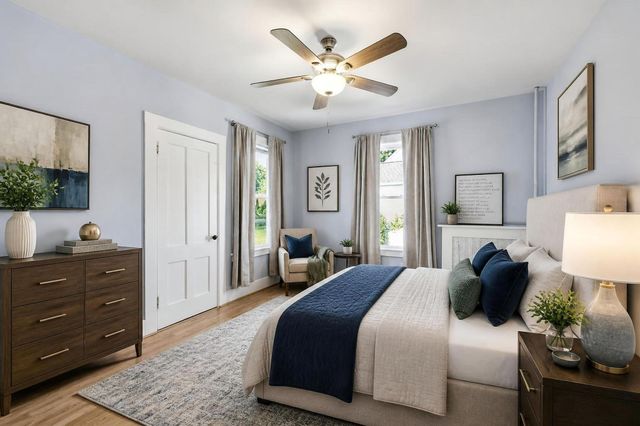91 N Main St, East Longmeadow, MA 01028