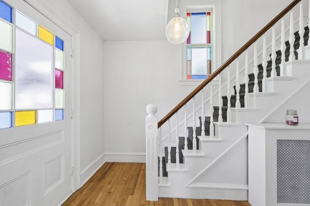 91 N Main St, East Longmeadow, MA 01028