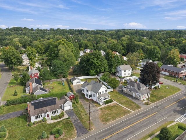 91 N Main St, East Longmeadow, MA 01028