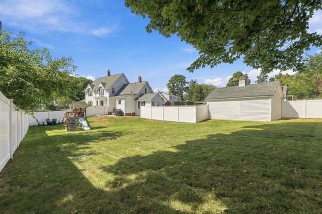 91 N Main St, East Longmeadow, MA 01028