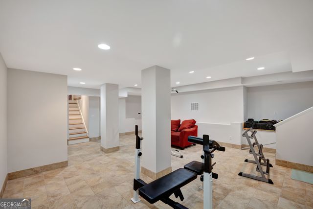 3278 Embry Hills Drive, Atlanta, GA 30341