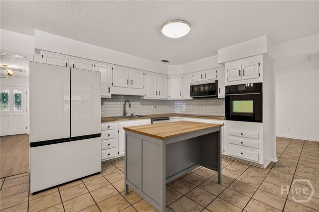 107 Rose Dhu Way, Savannah, GA 31419