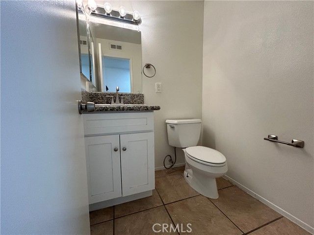 51049 Eisenhower 2, La Quinta, CA 92253