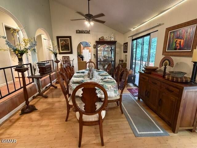 1633 Cardinal Drive, Gatlinburg, TN 37738