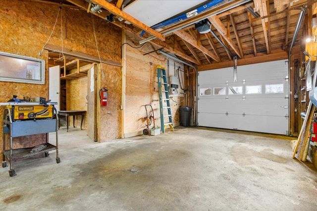 142 King Pond Road, Woodbury, VT 05650