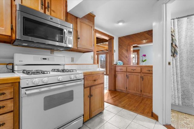 142 King Pond Road, Woodbury, VT 05650