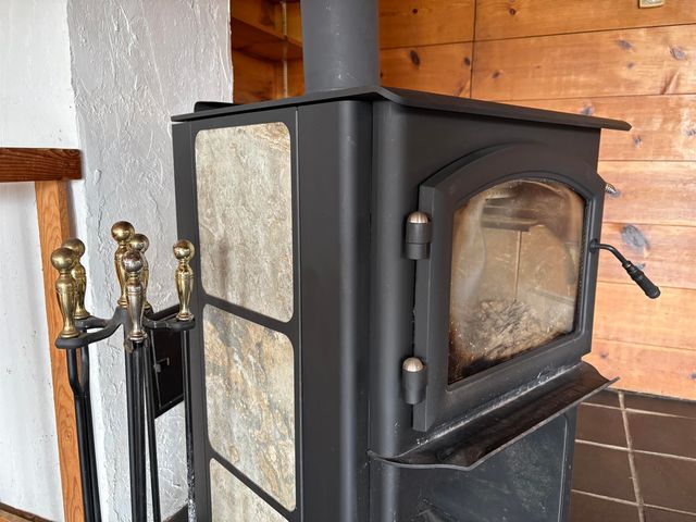 142 King Pond Road, Woodbury, VT 05650
