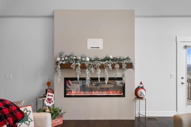 617 Meadowview Lane, Saddlebrooke, MO 65630