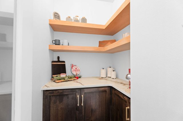 617 Meadowview Lane, Saddlebrooke, MO 65630