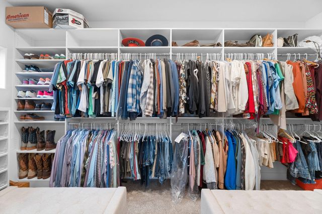 617 Meadowview Lane, Saddlebrooke, MO 65630