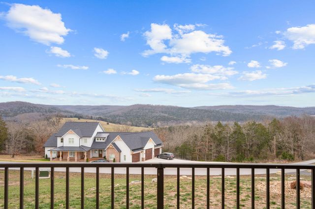 617 Meadowview Lane, Saddlebrooke, MO 65630