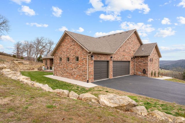 617 Meadowview Lane, Saddlebrooke, MO 65630