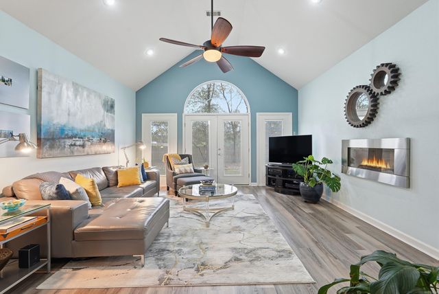 2410 MARIE Drive, Conway, AR 72034